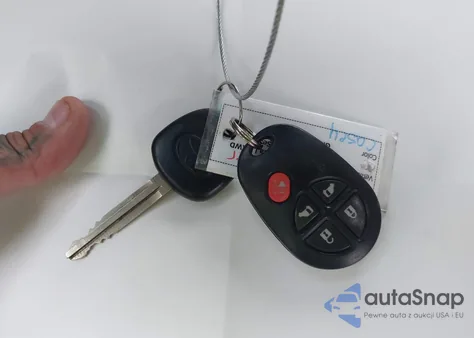 2015 Toyota Sienna Le 7 Passenger из США, поврежденный, VIN 5TDJK3DC5FS121620